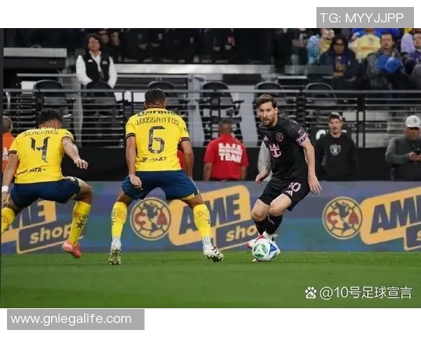 揭秘足球明星穿19号背后的故事与传奇成就